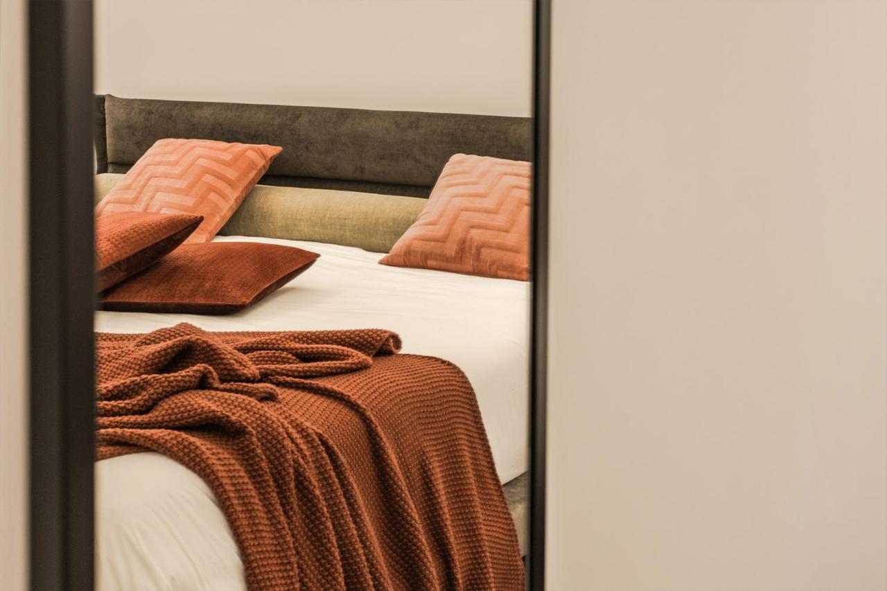 Viale Dei Lecci - Luxury Rooms 프란카빌라 폰타나 외부 사진